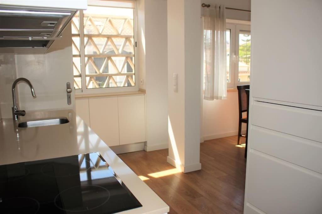 Sunny Apartment In Lisabona Exterior foto